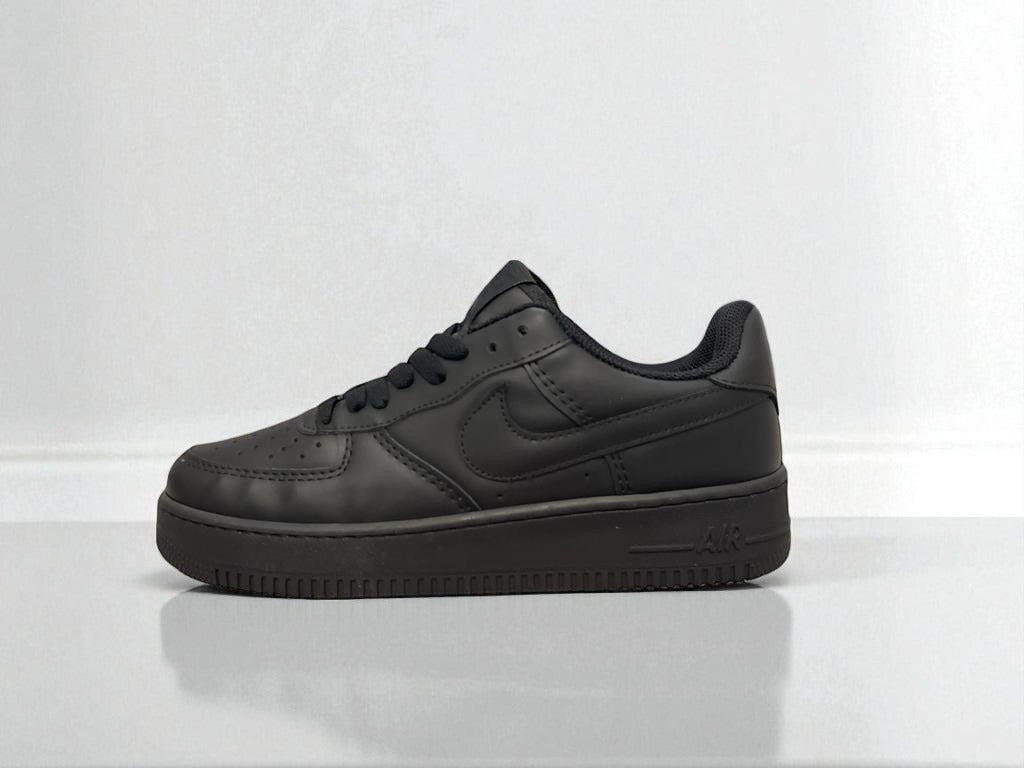 Air Force 1 Triple Black