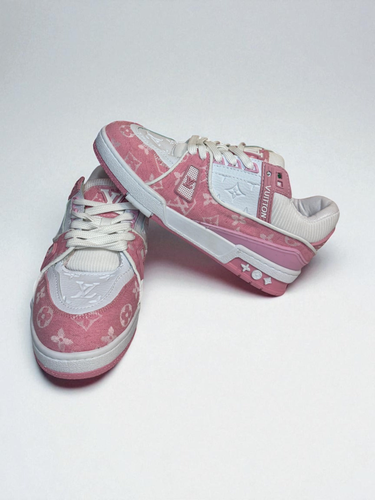 Louis Vuitton Trainers Pink