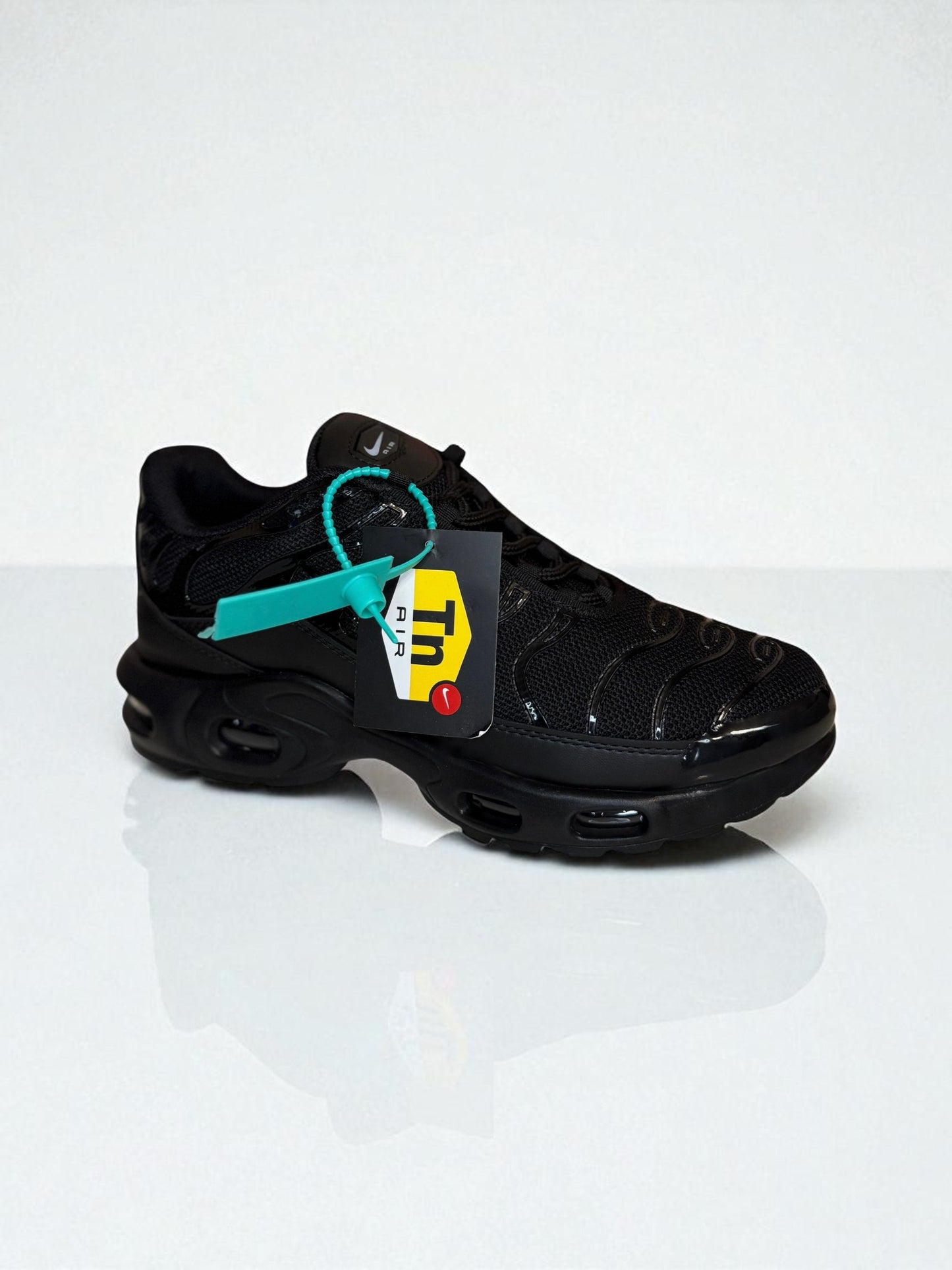 Nike Air VaporMax Plus Black