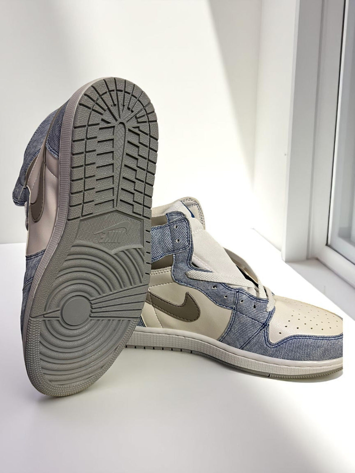 Jordan 1 High OG Jeans