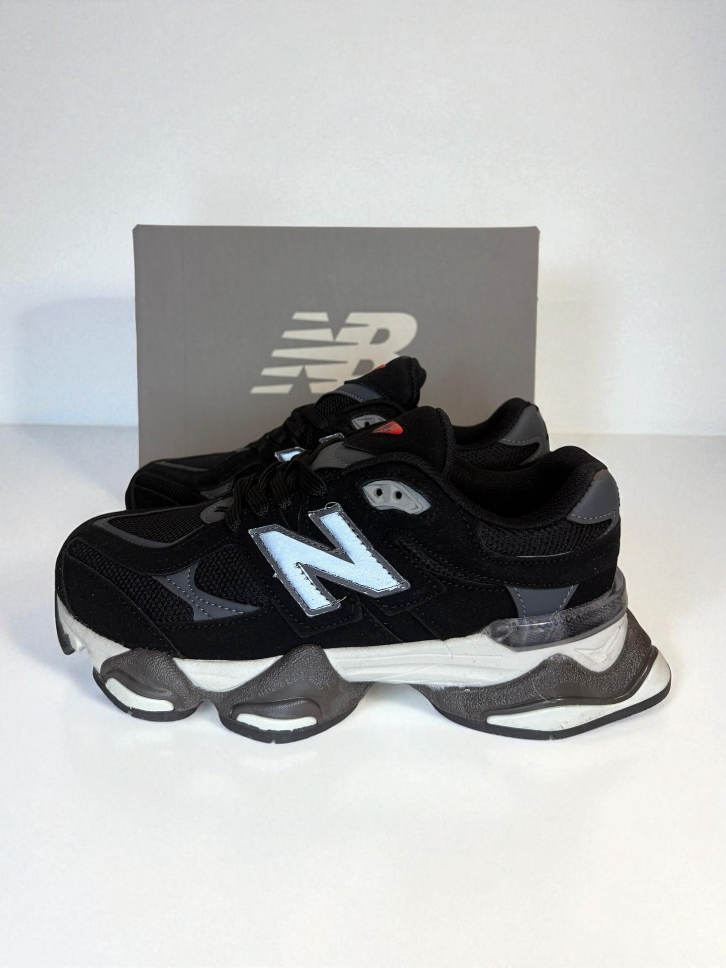 New Balance 9060 Unisex Low Black