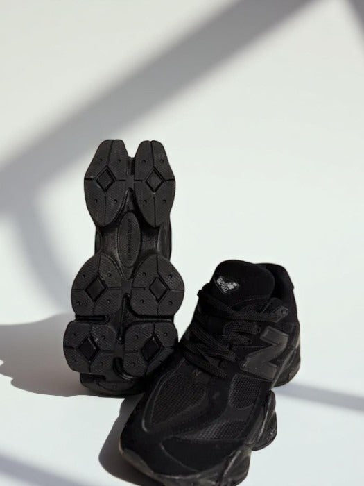 New Balance 9060 Black