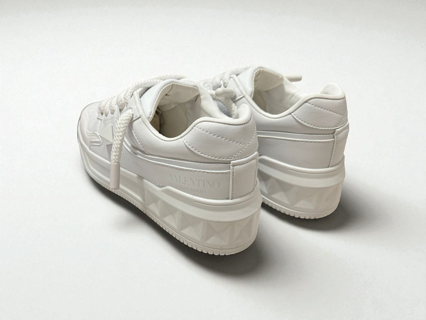 Valentino Garavani Sneakers Full White