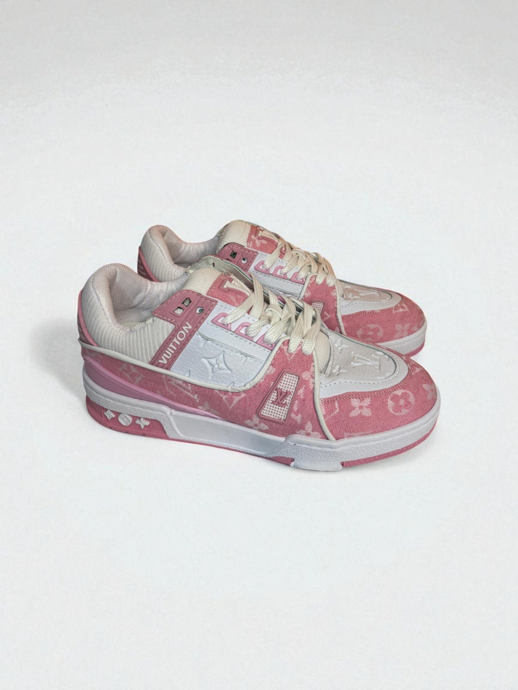Louis Vuitton Trainers Pink