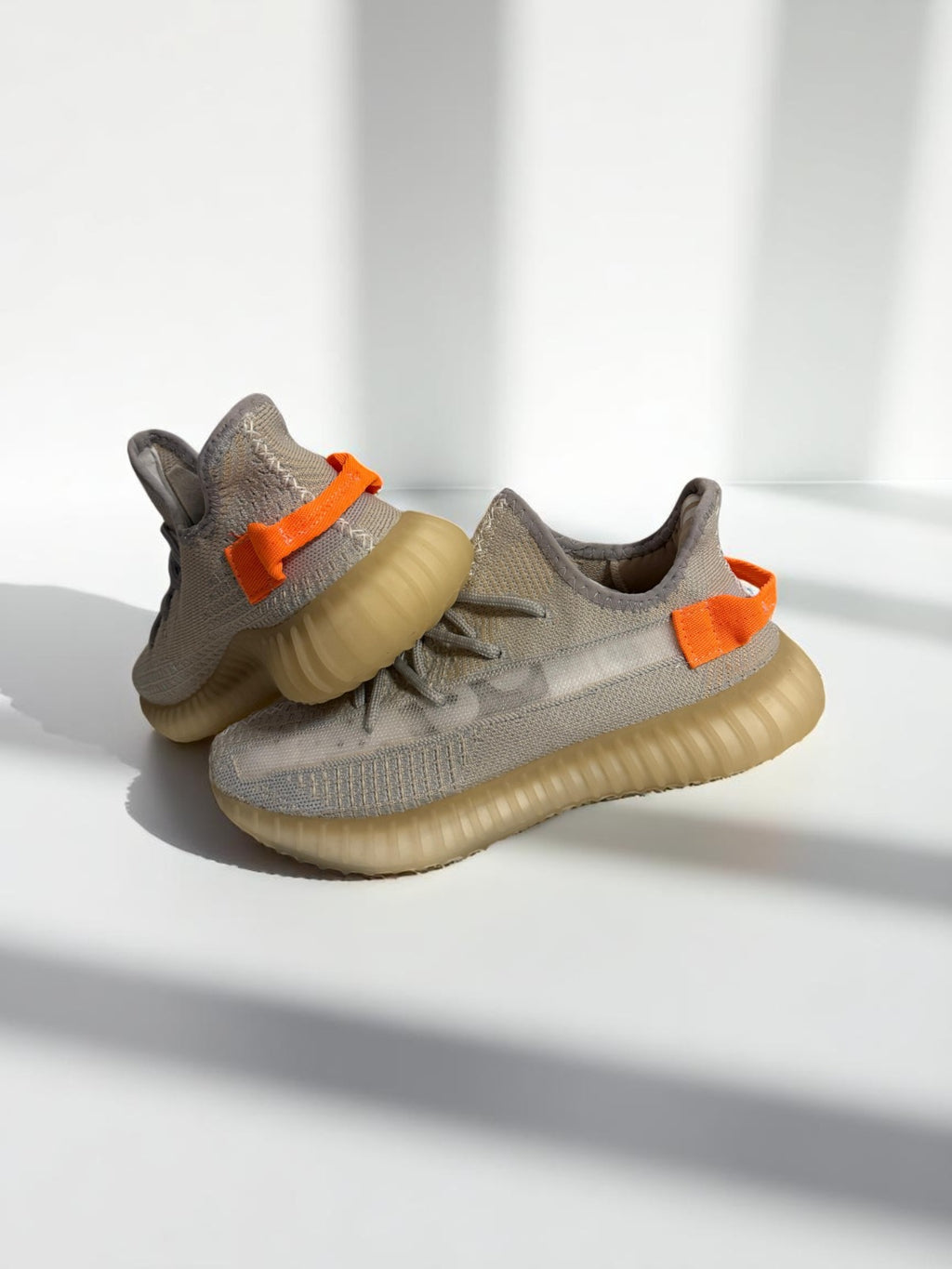 Yeezy Boost Beige .
