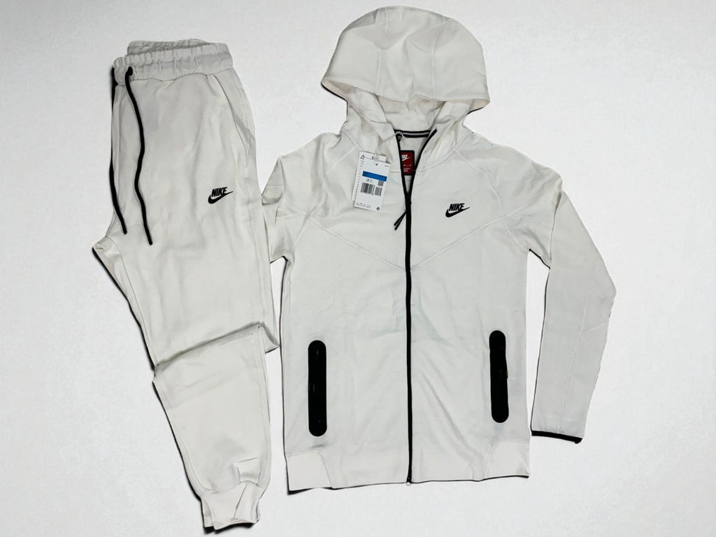 NIKE TECH FLEECE Sportwear White