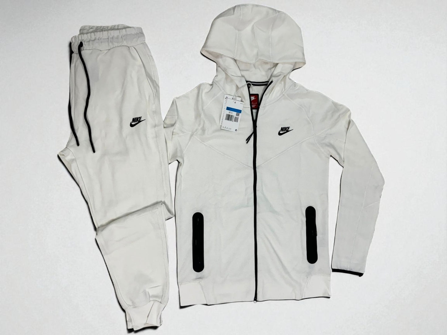 NIKE TECH FLEECE Sportwear White