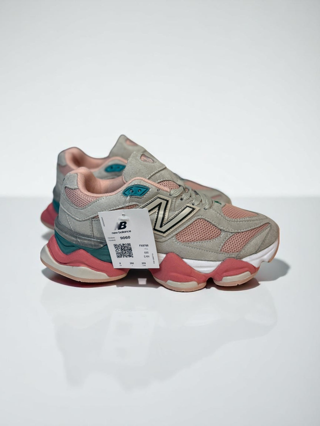 New Balance 9060 Pink Beige