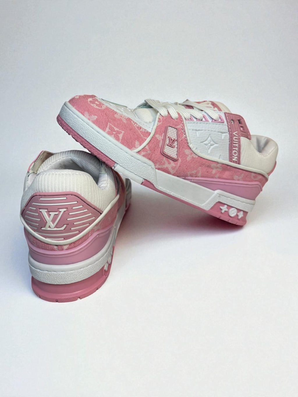 Louis Vuitton Trainers Pink