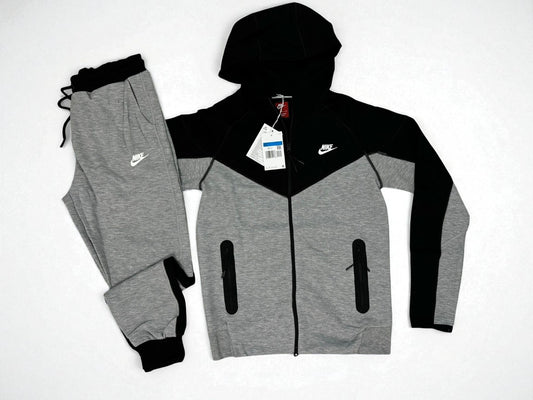NIKE TECH FLEECE Sportwear Black-Gray