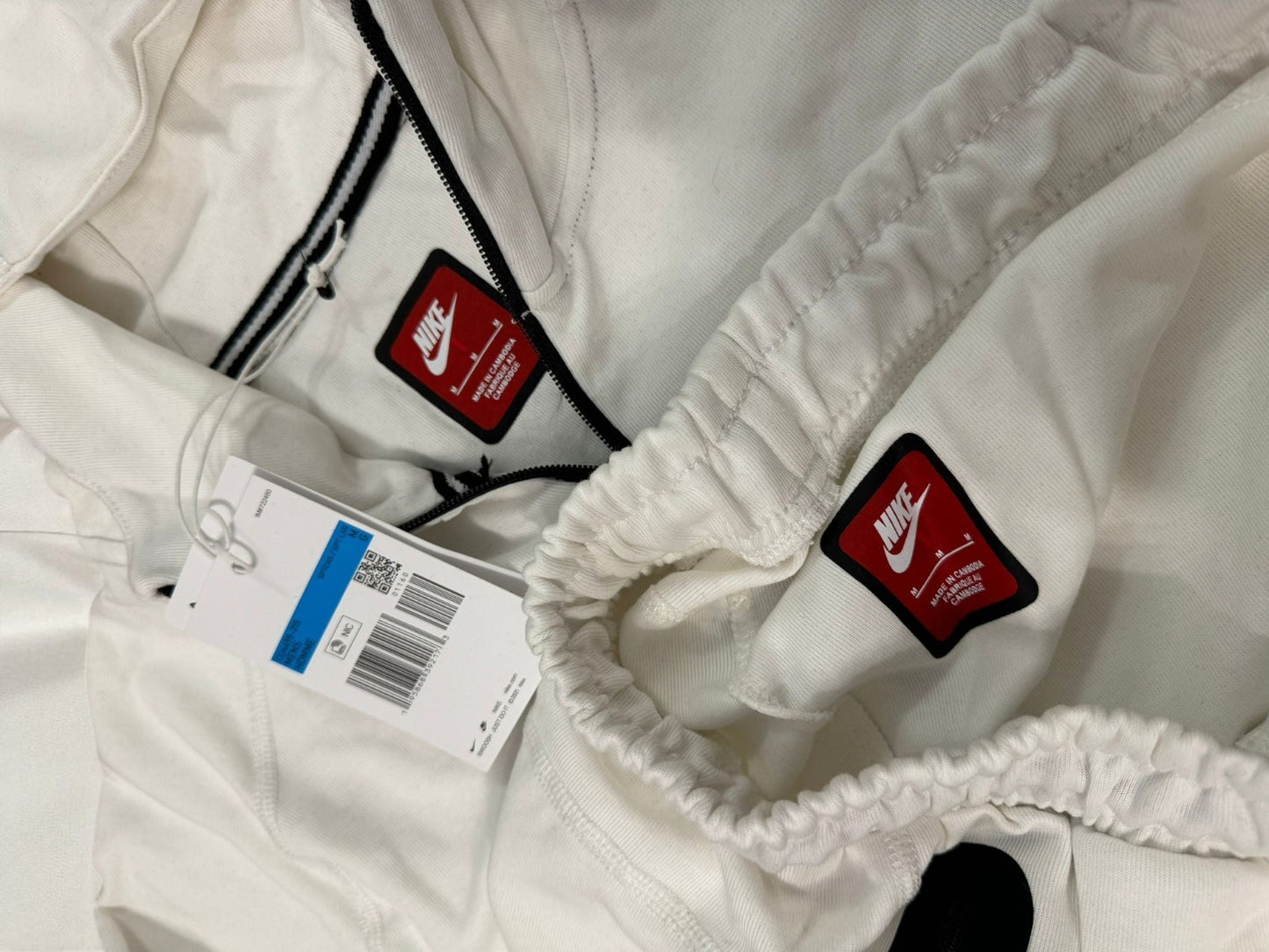 NIKE TECH FLEECE Sportwear White