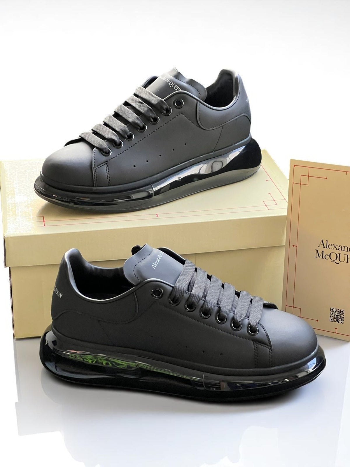 Alexander McQueen Clear Sole Black