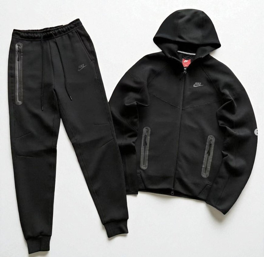NIKE TECH FLEECE Sportwear Black