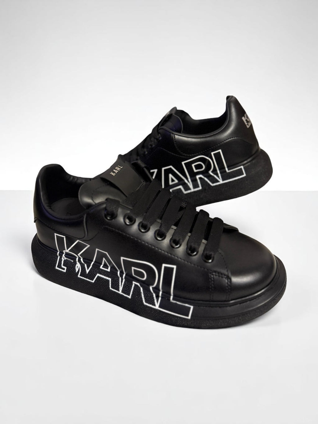 Karl Laderfeld Black