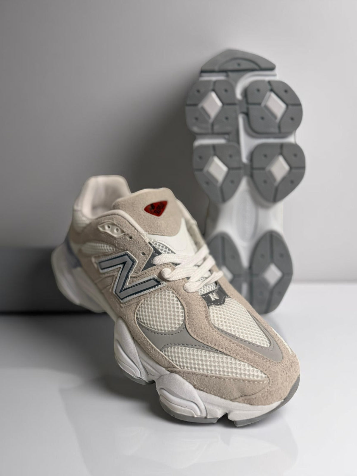 New Balance 9060 Beige