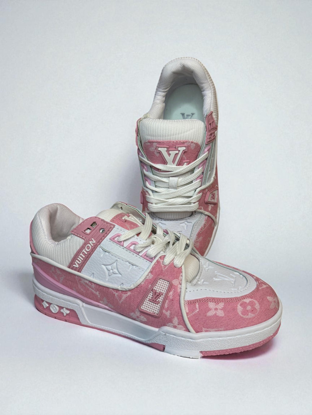 Louis Vuitton Trainers Pink